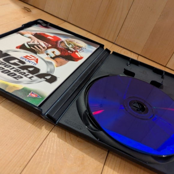 NCAA Football 2002 for PlayStation 2 Game Used - Picture 5 of 5